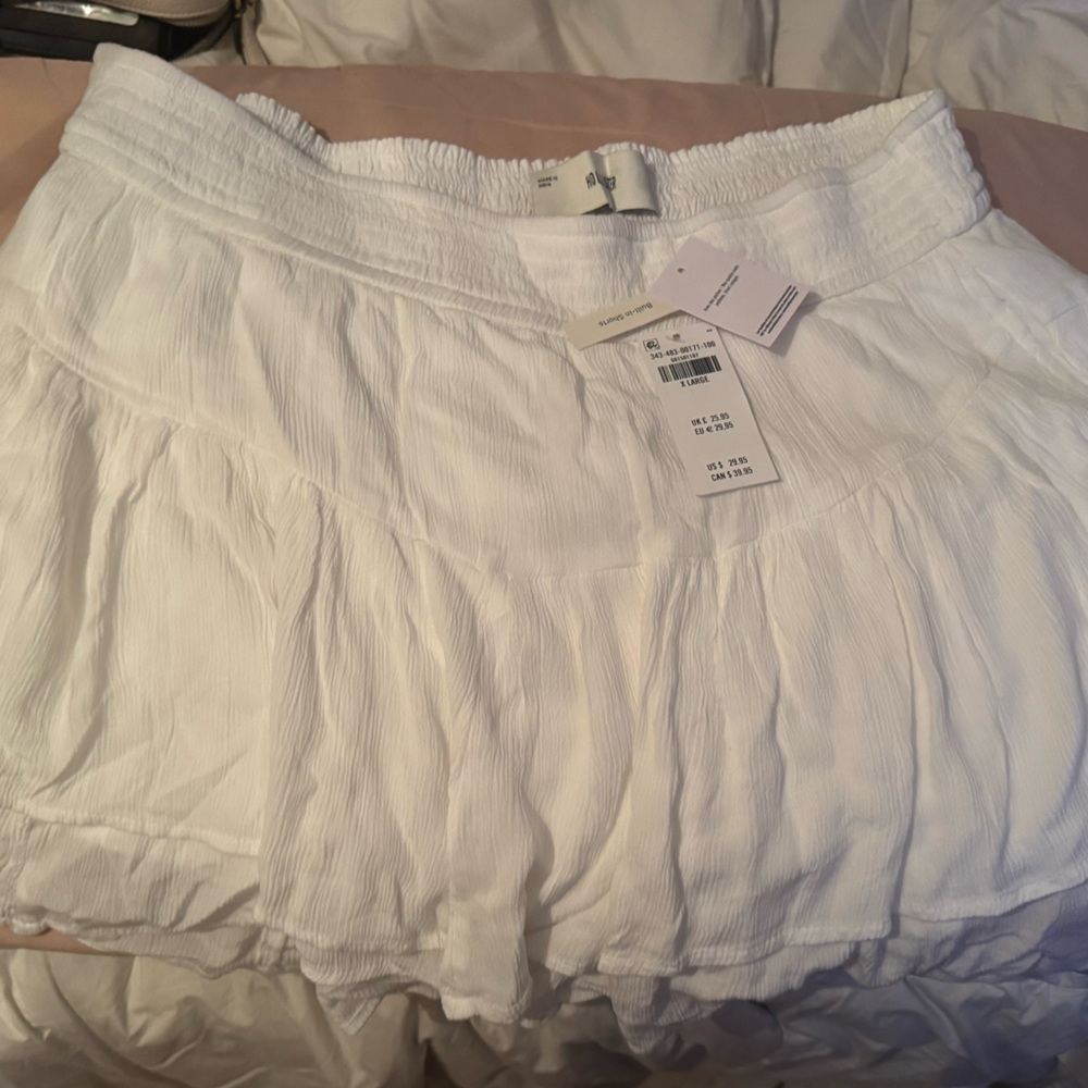 Hollister White Tiered Skirt